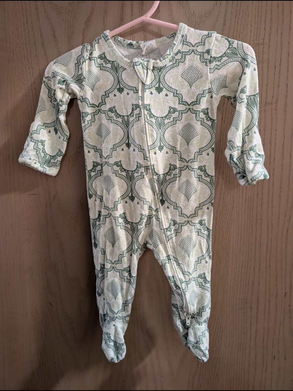 Kate Quinn 0-3M Organic Green Patterned Baby One-Piece Footed Pajamas